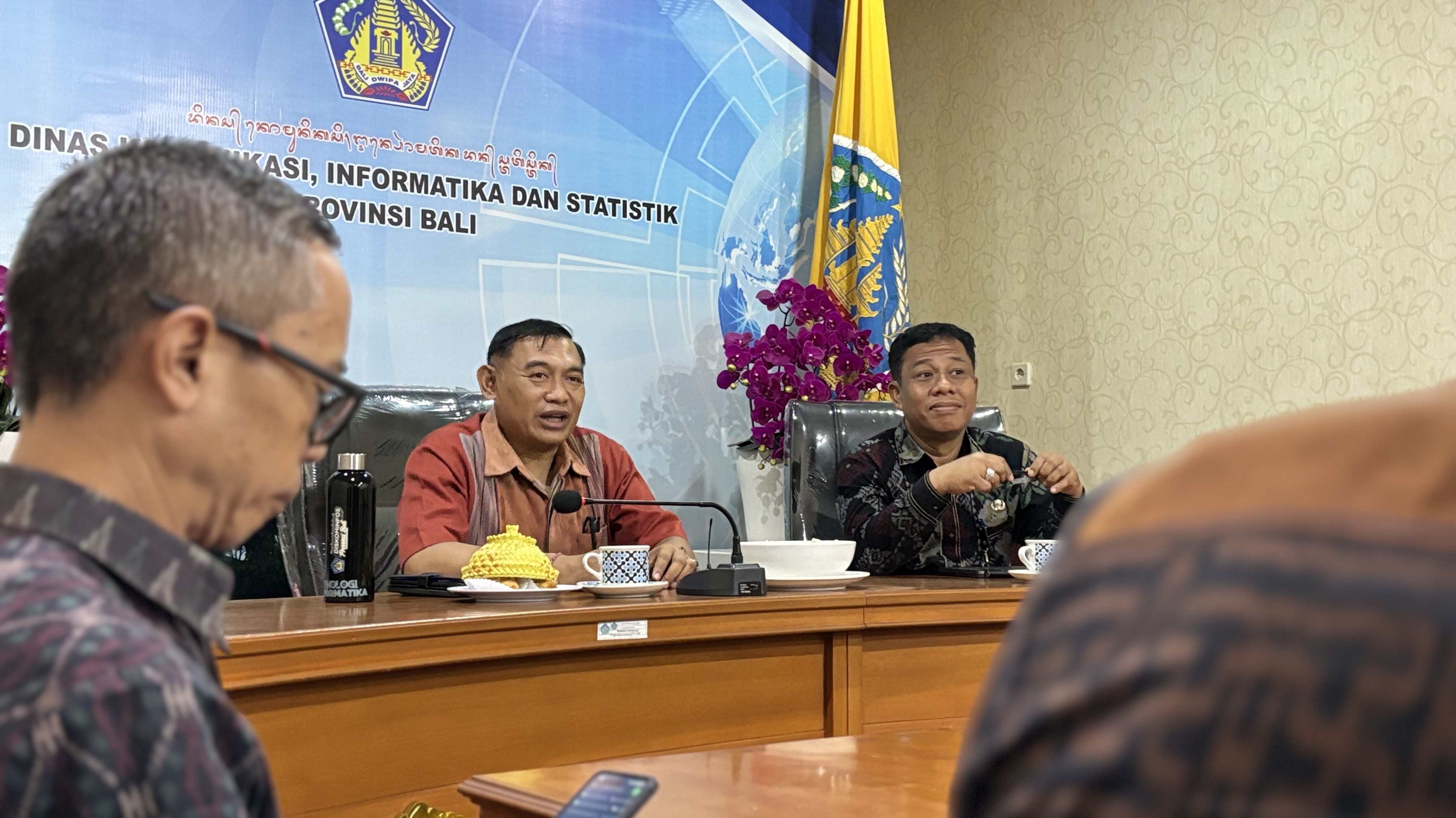 provinsi-bali-dan-kabupaten-badung-berbagi-strategi-percepatan-spbe