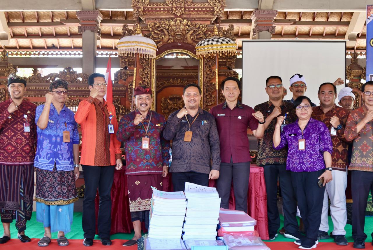 tim-penilai-desa-anti-korupsi-sambangi-desa-awan-desa-aan-dan-desa-kubutambahan