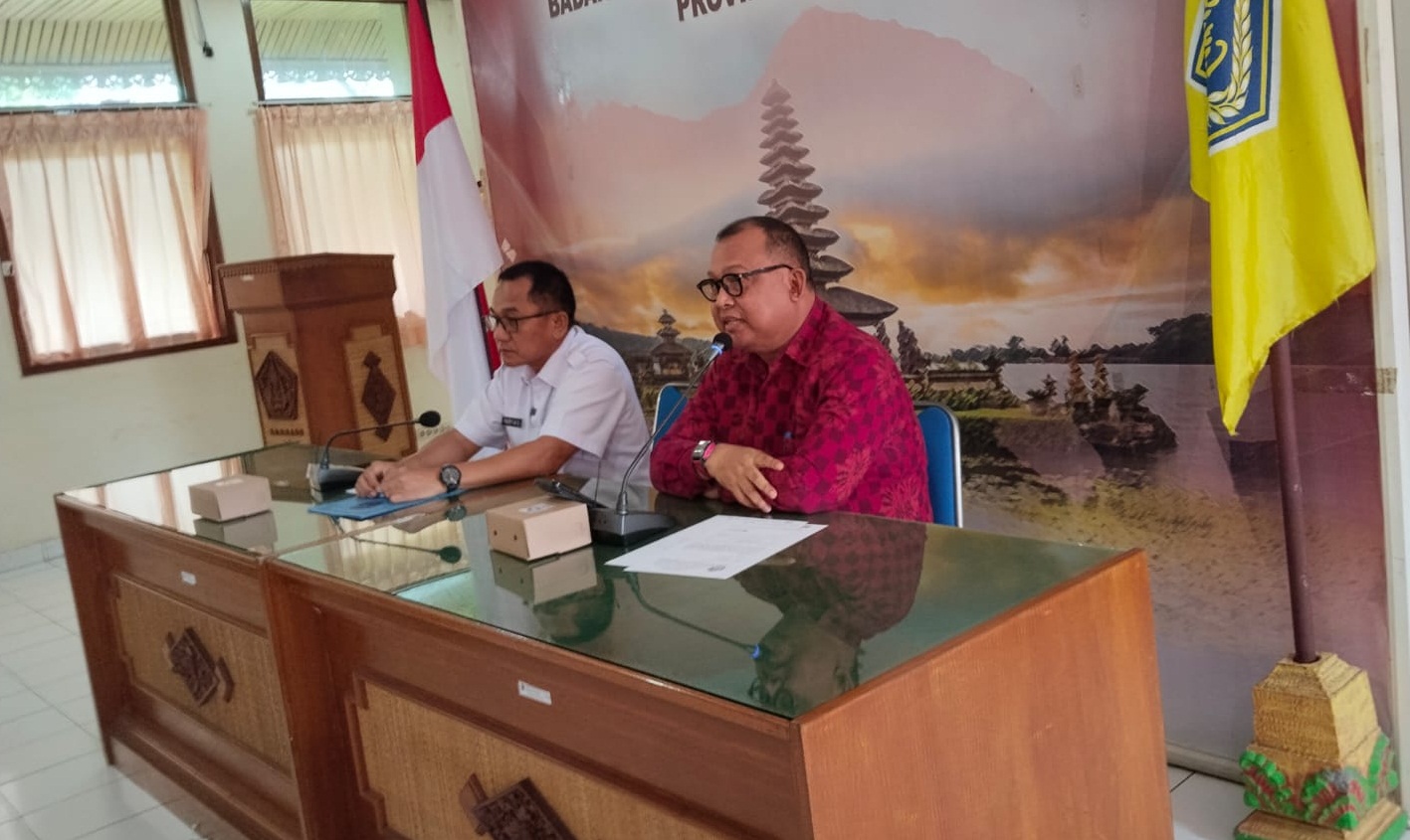 kaban-kesbangpol-bali-buka-monev-forum-komunikasi-p4gn