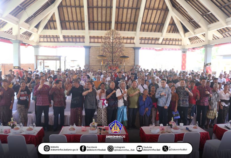sinergi-pusat-dan-daerah-mendagri-bersama-gubernur-koster-tinjau-implementasi-perlinsos-di-gianyar
