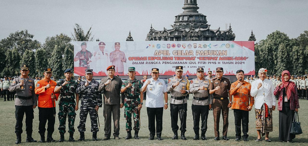 pj-gubernur-bali-sm-mahendra-jaya-pimpin-apel-gelar-pasukan-ketupat-agung