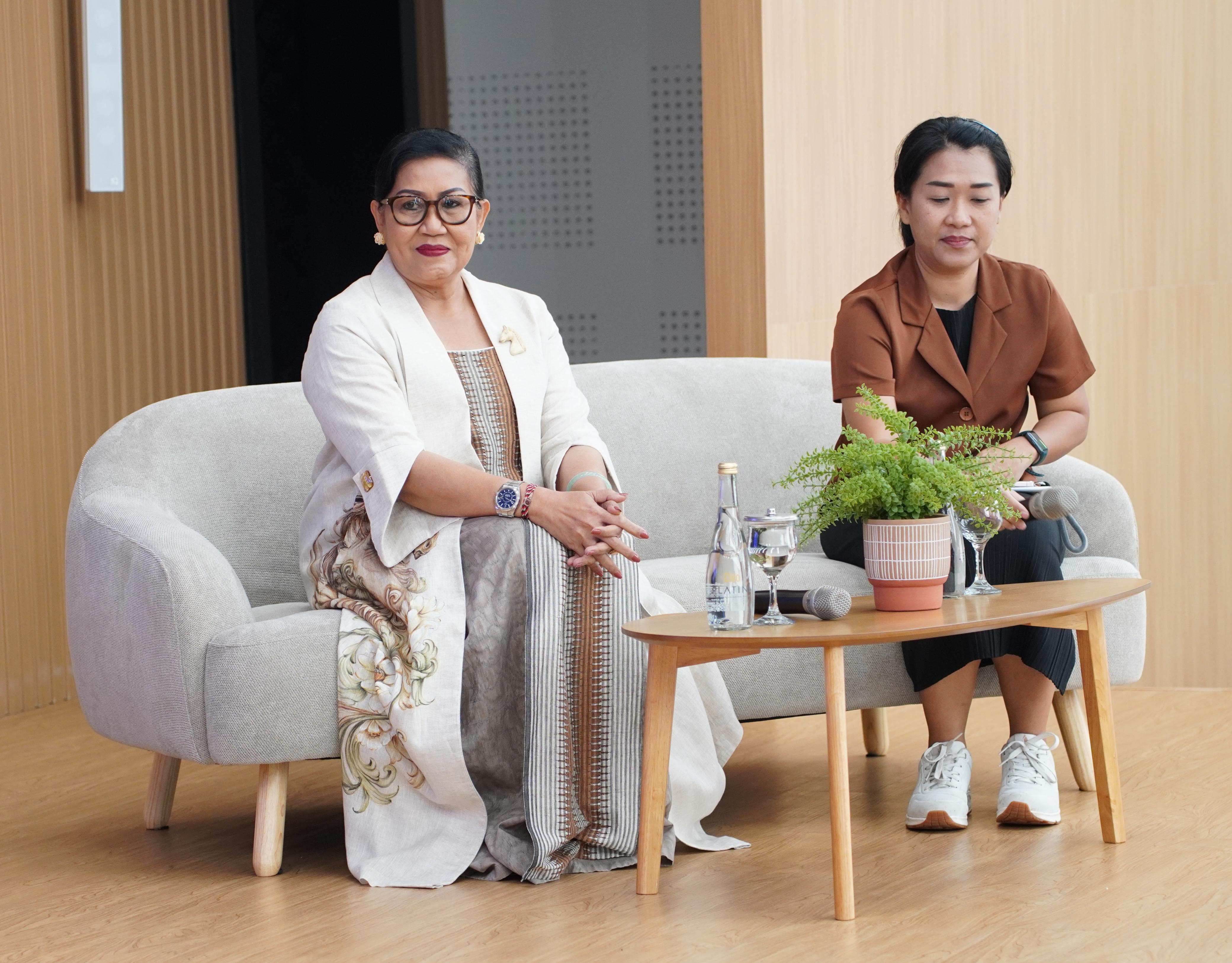 ny-putri-koster-ajak-mahasiswa-teknik-berkontribusi-dalam-pembangunan-pusat-kebudayaan-bali