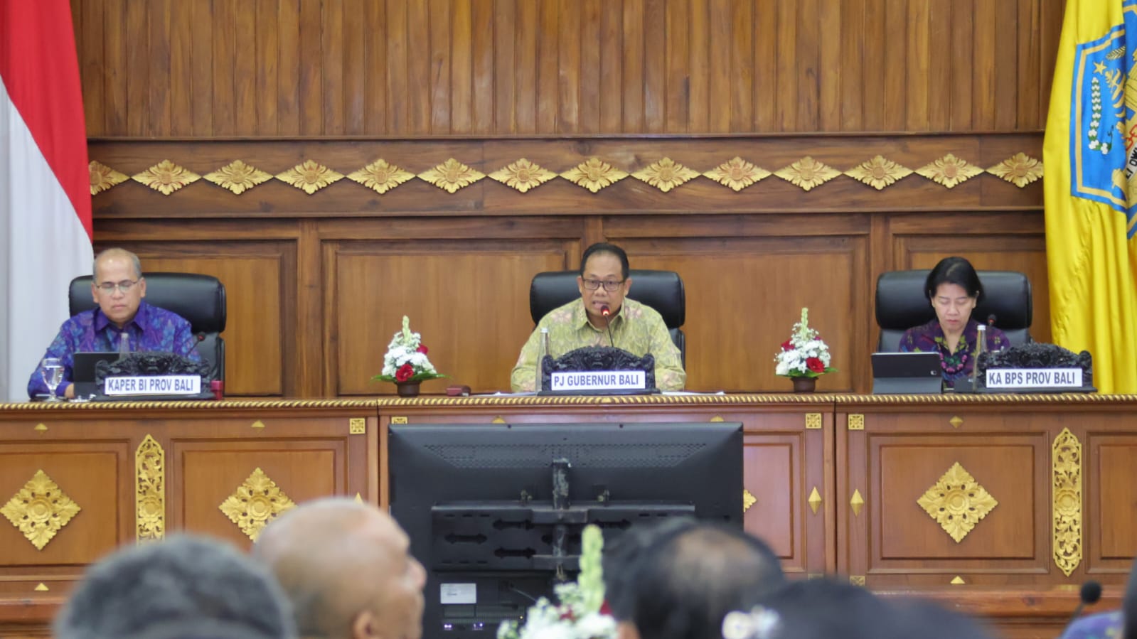 tekan-inflasi-pj-gubernur-bali-minta-pemkab-manfaatkan-tanah-provinsi-untuk-menanam-bahan-pangan