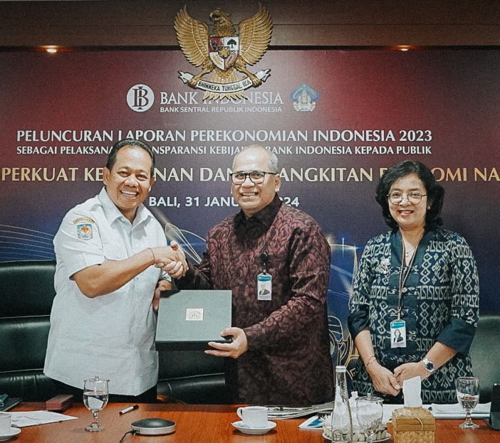 pj-gubernur-bali-sm-mahendra-jaya-terima-audiensi-kepala-perwakilan-bi-provinsi-bali-erwin-soeriadimadja