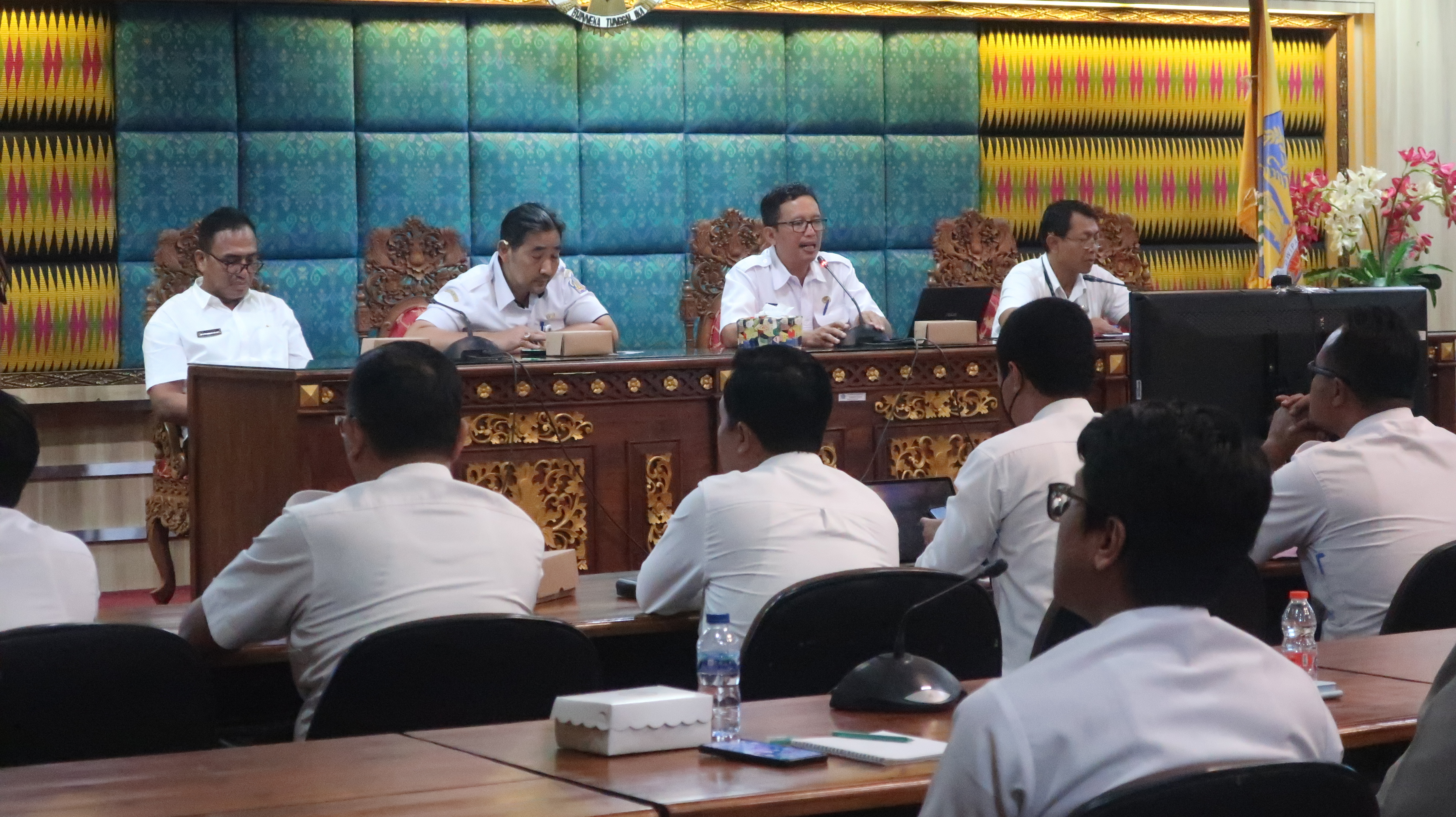 bappeda-bali-fasilitasi-rancangan-awal-rkpd-kabupaten-karangasem-tahun-2025
