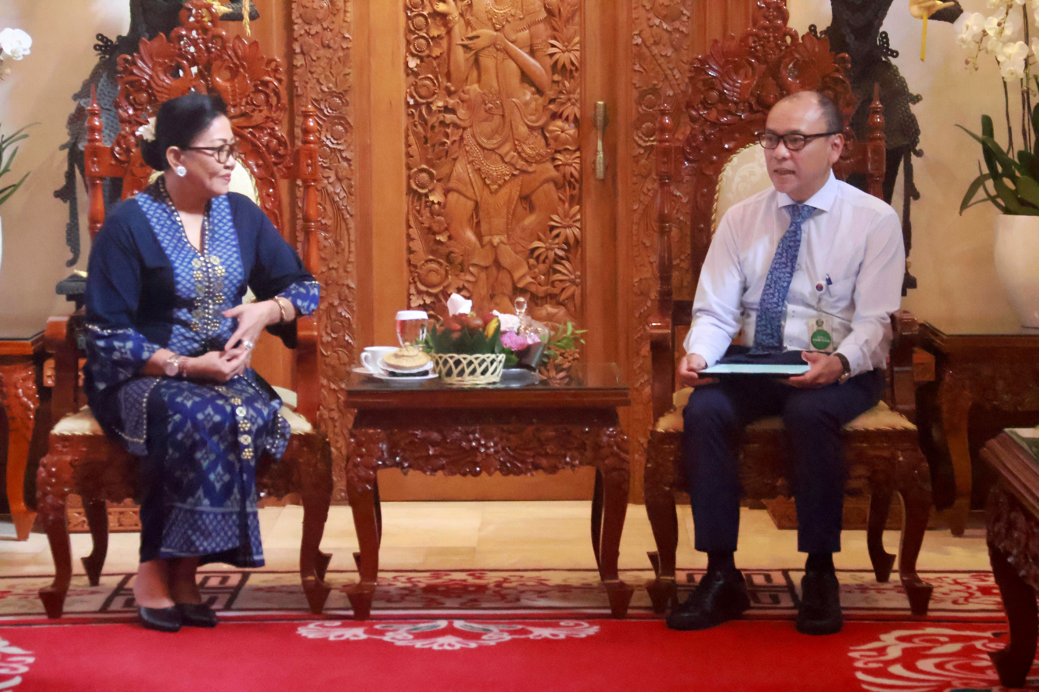 tangkal-penipuan-online-terhadap-perempuan-bank-indonesia-gandeng-tp-pkk-dan-dekranasda-bali