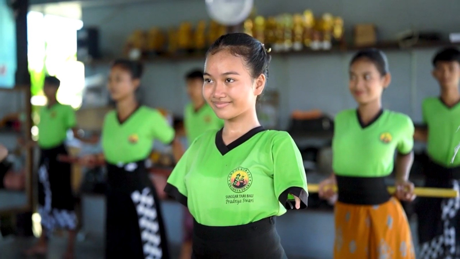 juara-1-lomba-film-dokumenter-berkepribadian-dalam-kebudayaan-ngrombo-kuatkan-budaya-bali