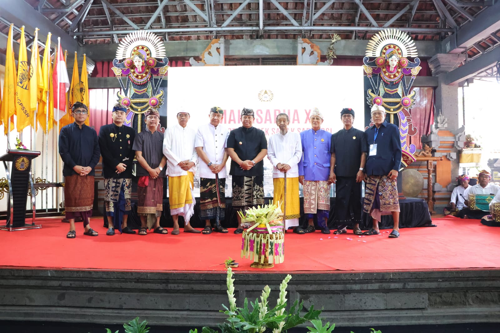 buka-mahasabha-xi-mgpssr-pj-gubernur-mahendra-jaya-ajak-kalangan-pasemetonan-rawat-adat-budaya-dan-keberagaman
