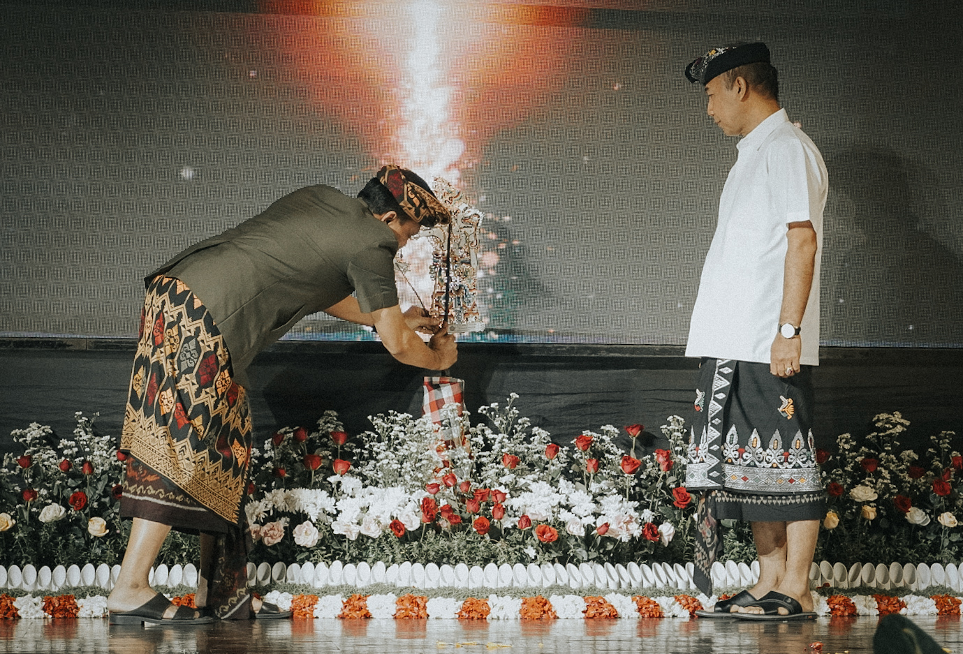 sekda-dewa-indra-wakili-pj-gubernur-bali-buka-bulan-bahasa-bali-vi-tahun-2024