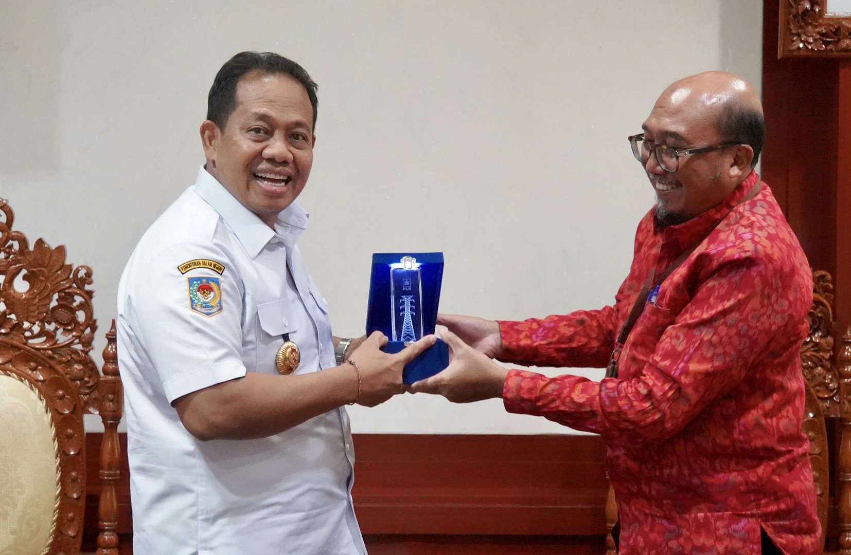 pj-gubernur-bali-terima-audiensi-asdep-infrastruktur-dasar-perkotaan-dan-sumber-daya-air-kemenkomarves-ri