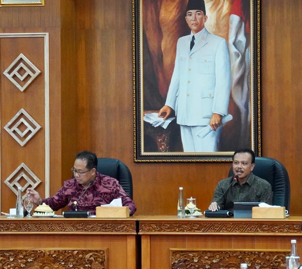 pemerintah-kabupatenkota-se-bali-bersama-pelaku-usaha-spa-bali-sepakat-ajukan-insentif-fiskal-terkait-uu-hkpd