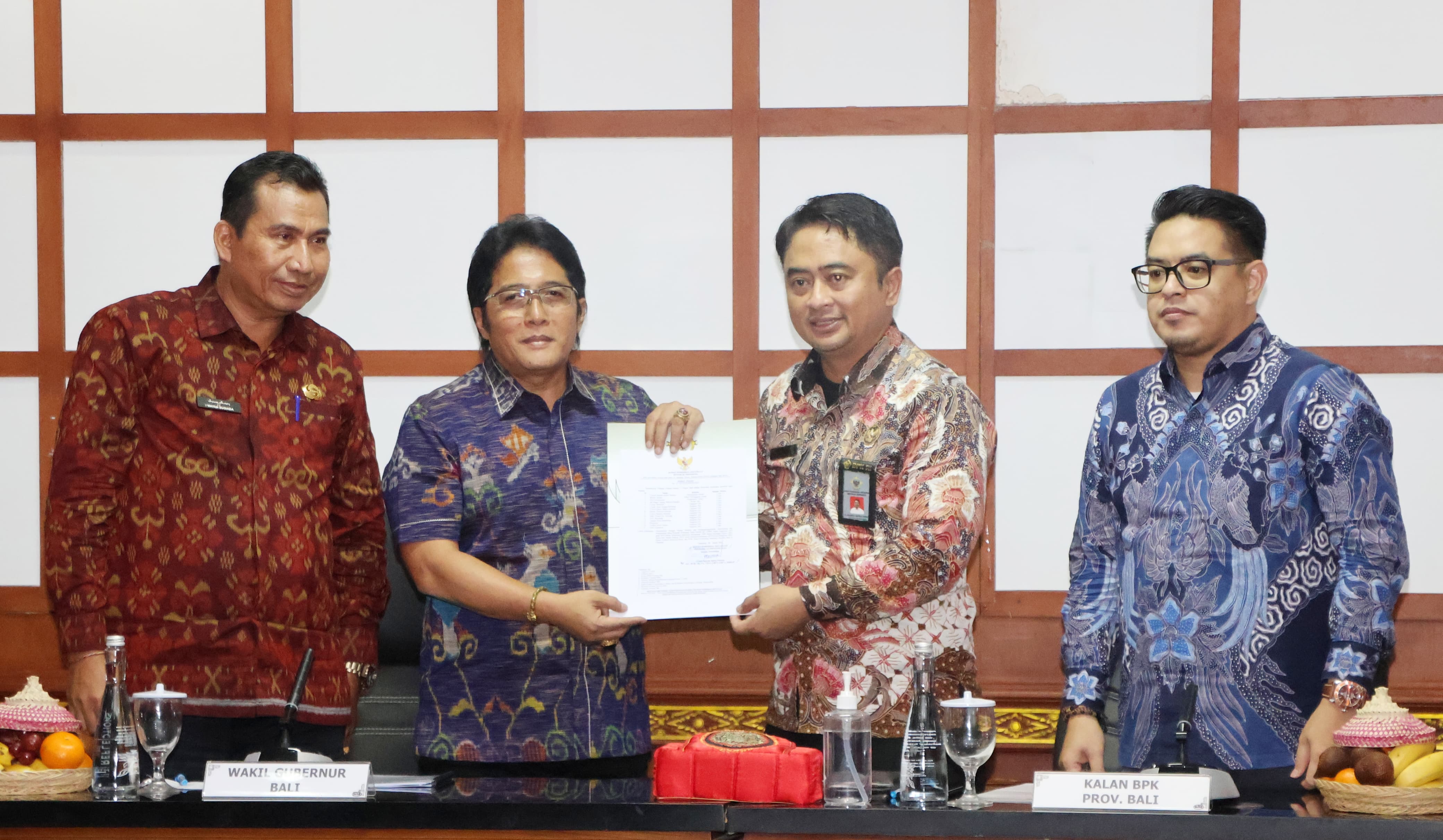 wagub-giri-prasta-pemprov-bali-tetap-berkomitmen-tinggi-dalam-perbaikan-pengelolaan-keuangan-dan-aset-daerah