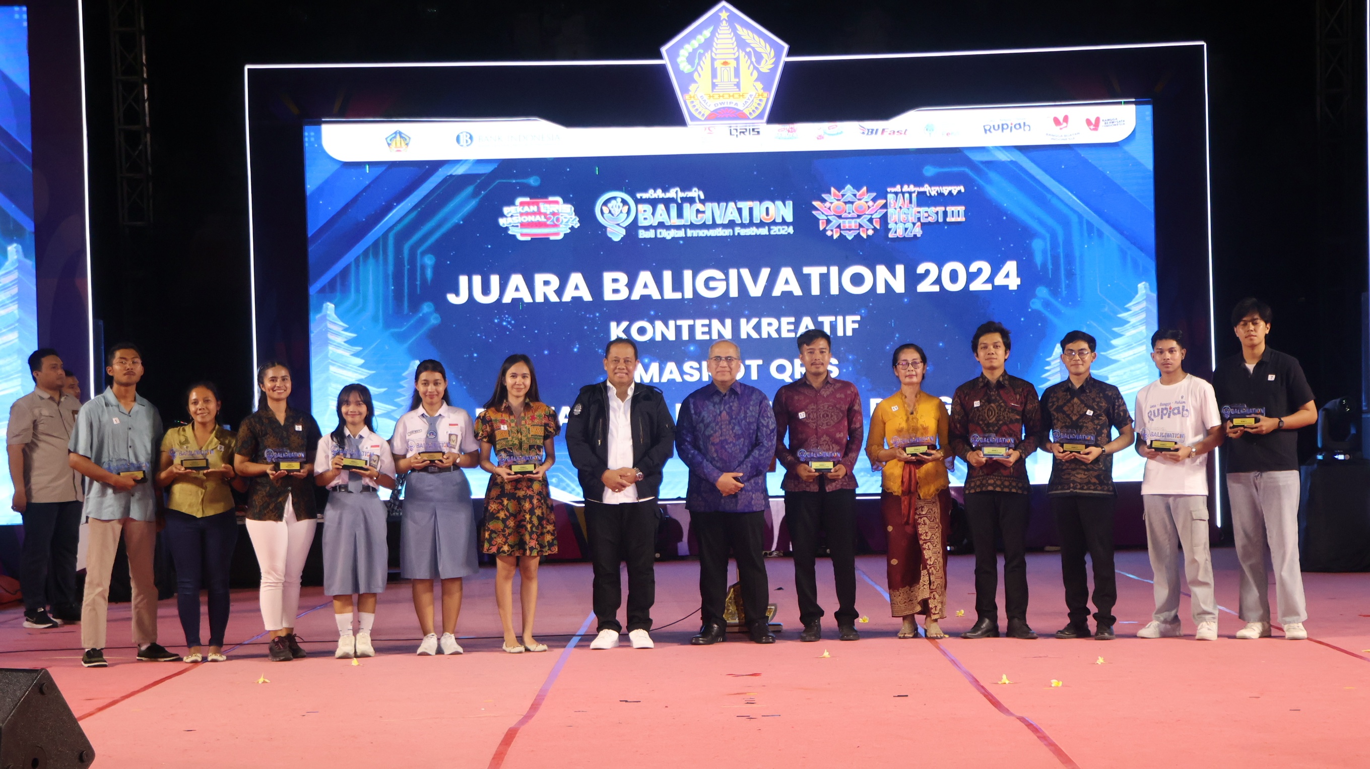 buka-kolaborasi-event-pj-gubernur-bali-tekankan-upaya-pemprov-bali-perkuat-harkat-dan-martabat-sdm-bali-unggul-melalui-transformasi-dan-inovasi-digital